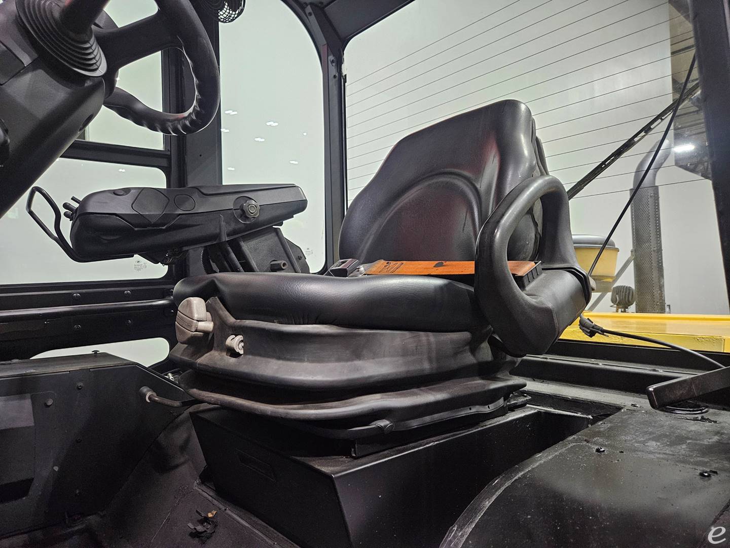 2008 Cat P36000