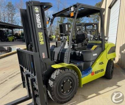 2026 Clark S40L