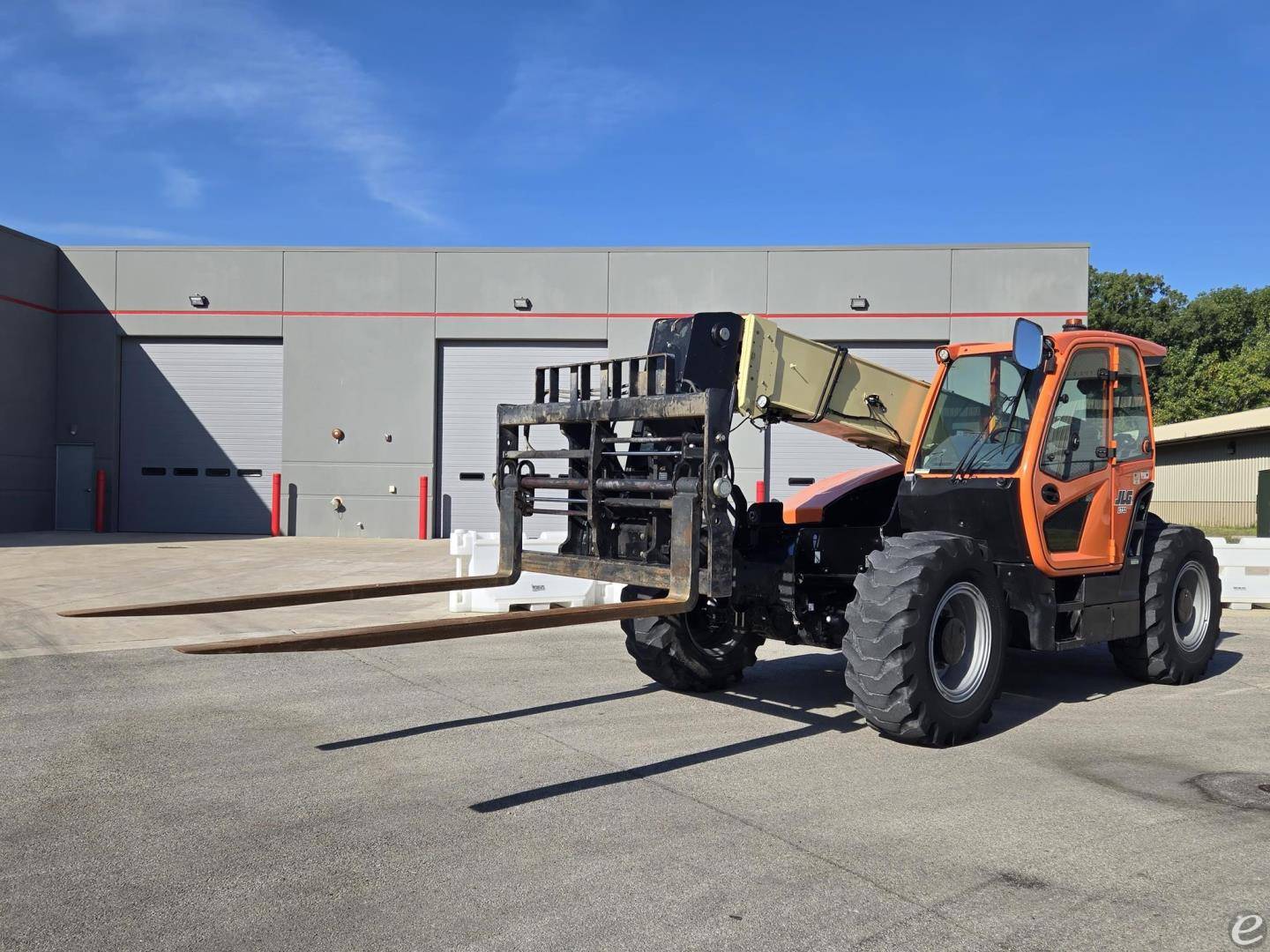 2020 JLG 1732