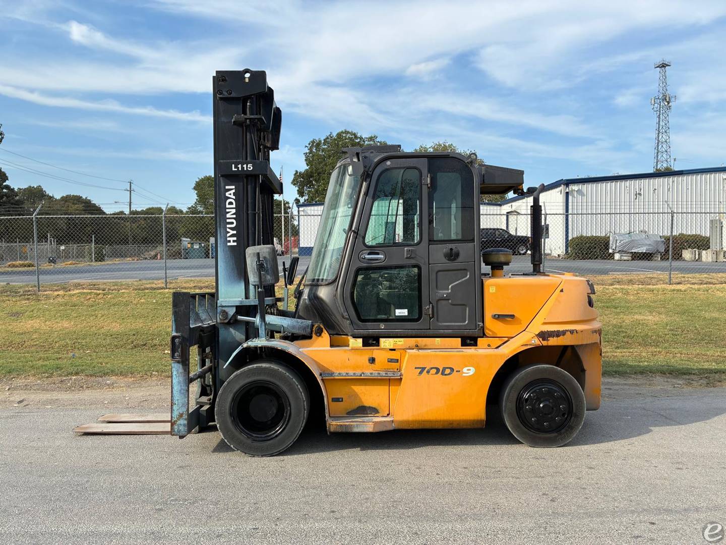 2019 Hyundai 70D-9