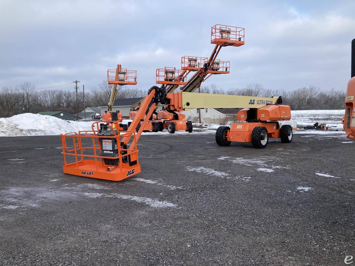 2013 JLG 1350SJP