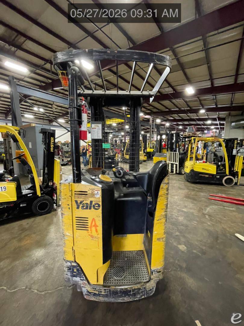 2019 Yale NR045EB