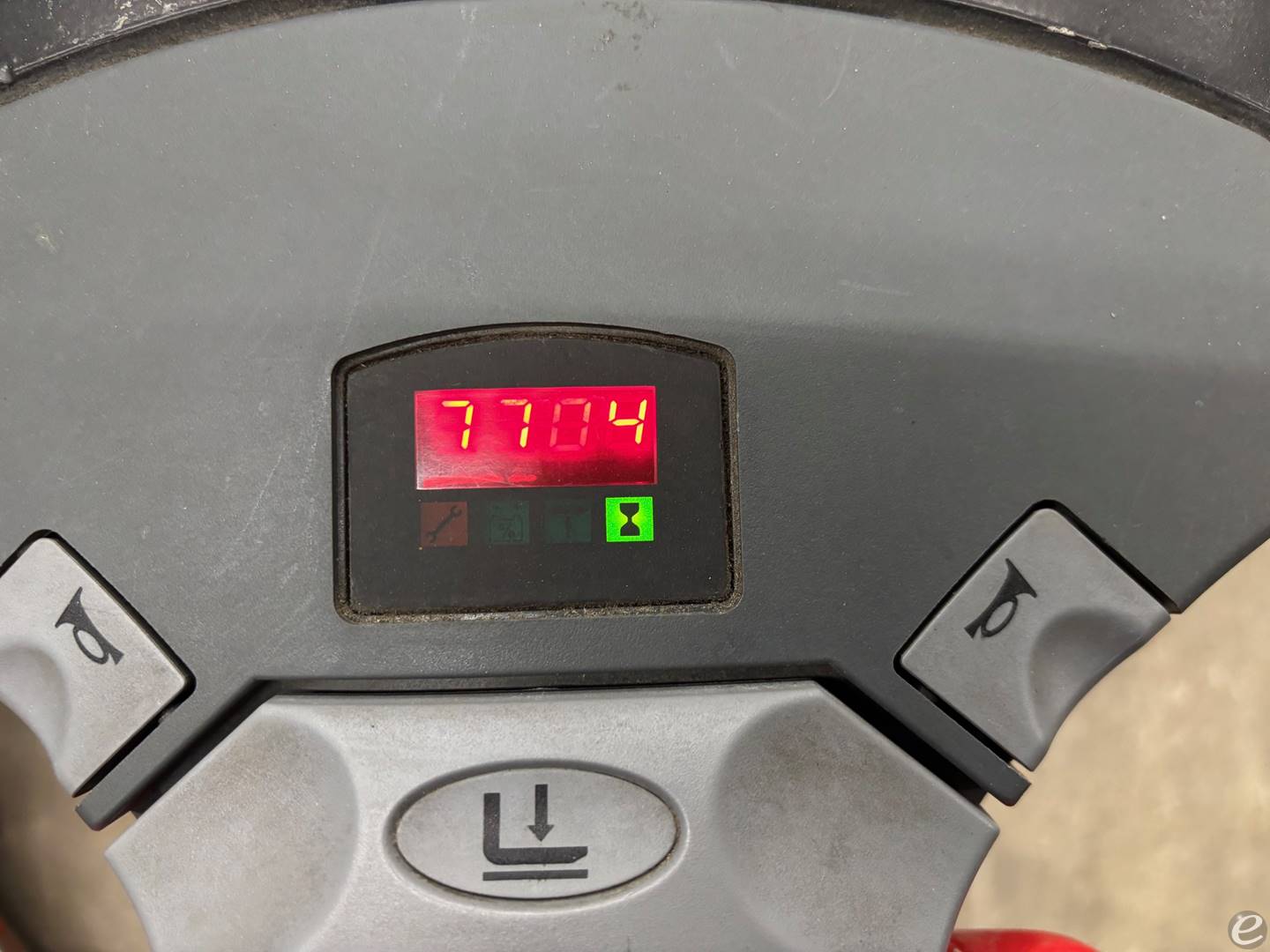 2018 Raymond 8410 Electric Forklift - 123Forklift