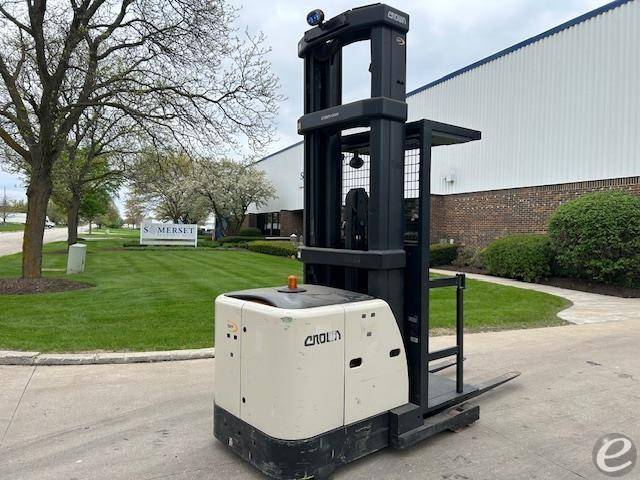 2021 Crown SP3520-30