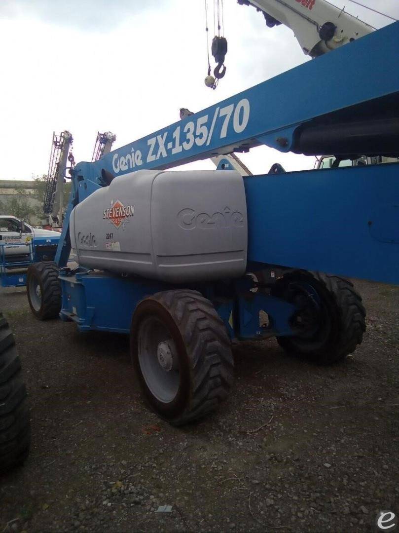 2013 Genie ZX135/70