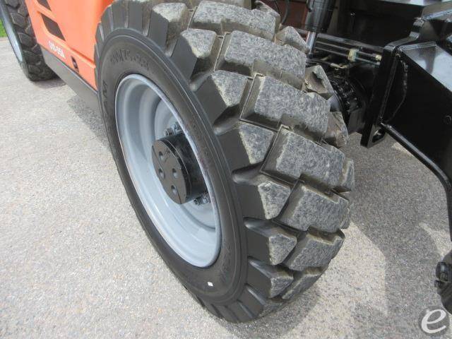 2015 JLG G10-55A