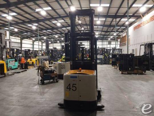 2018 Crown SP4050-30