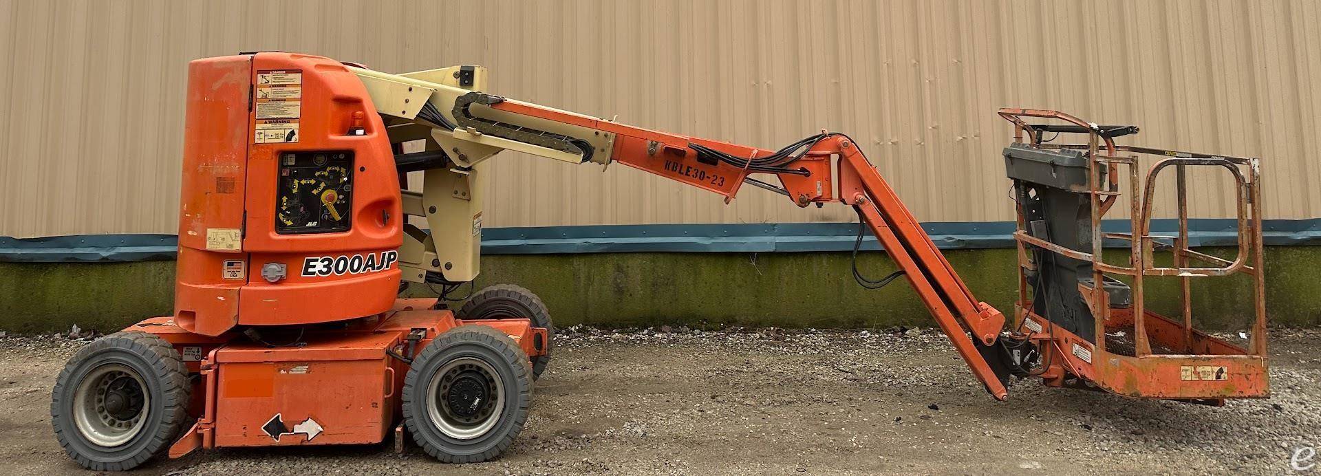 2010 JLG E300AJP Electric Boom Lift - 123Forklift