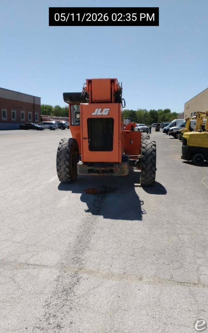2017 JLG SKYTRAK 8042-D