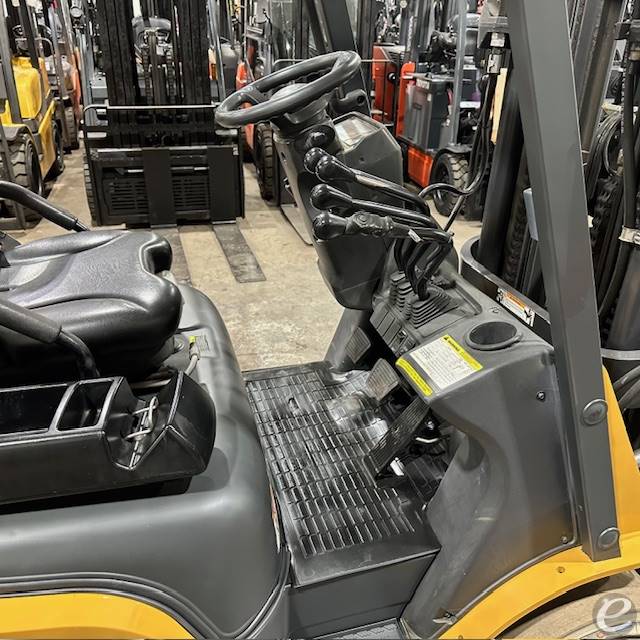 2019 Cat 2C6000
