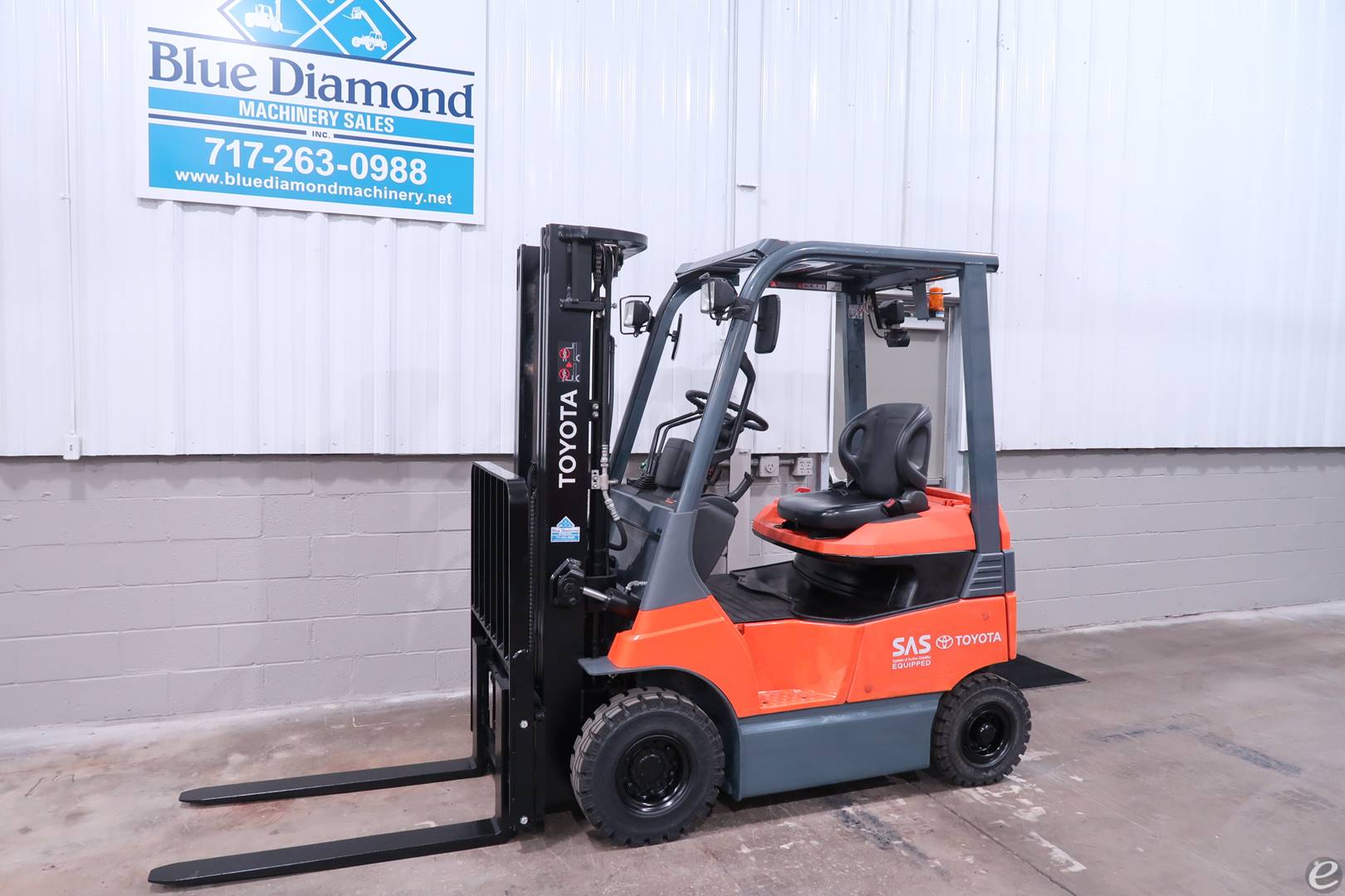 2015 Toyota 7FBH15 Pneumatic Tire Forklift