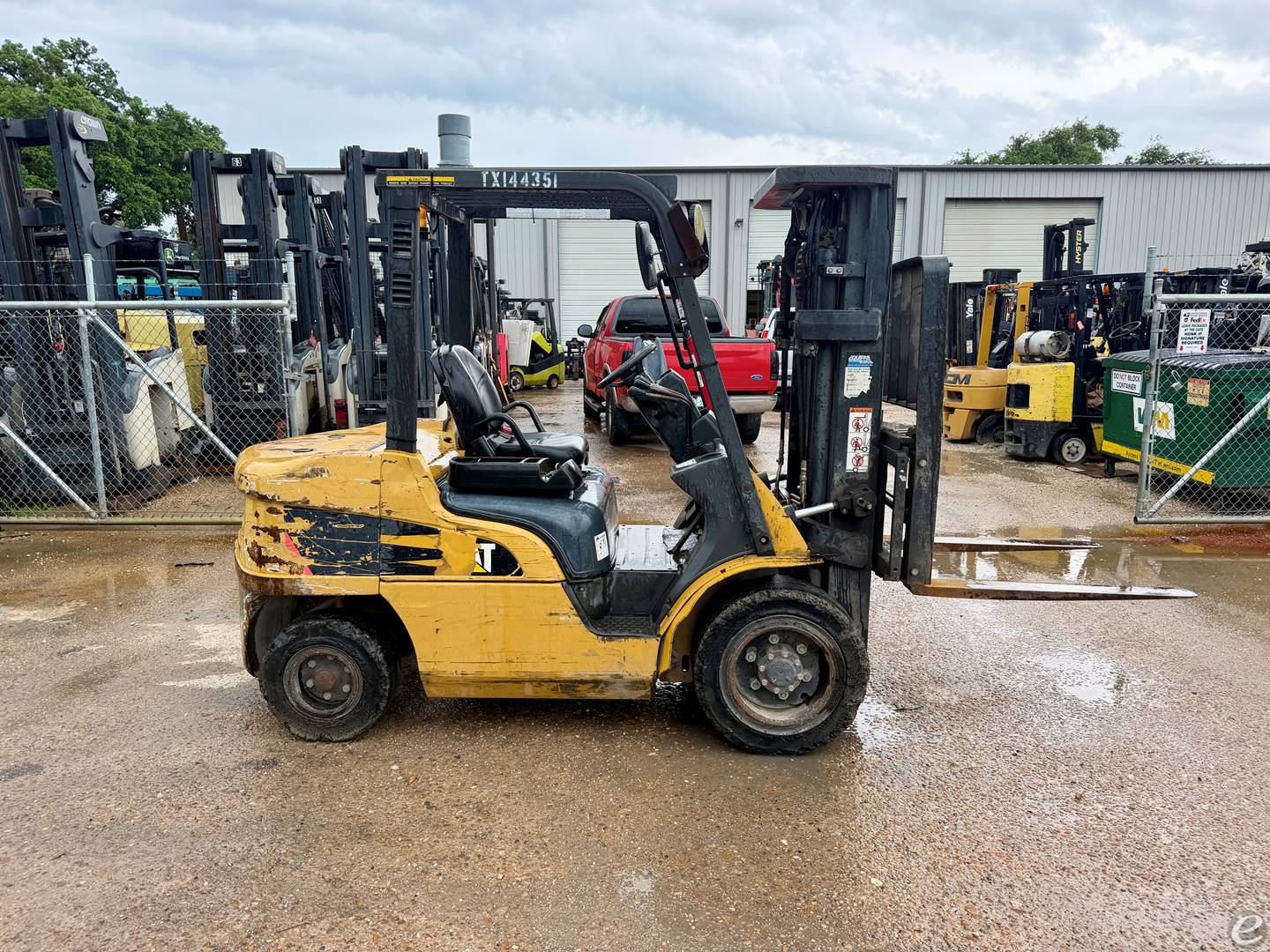 2015 Cat DP30N