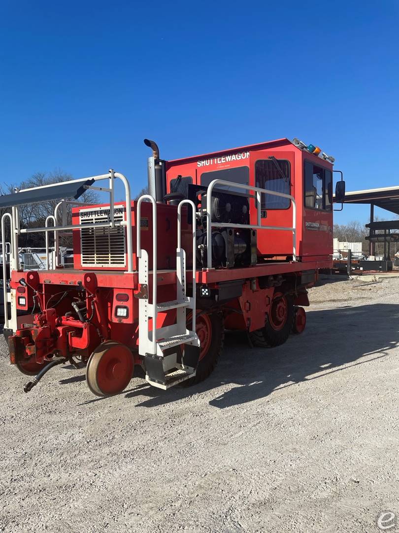 2012 Shuttlewagon SWX630