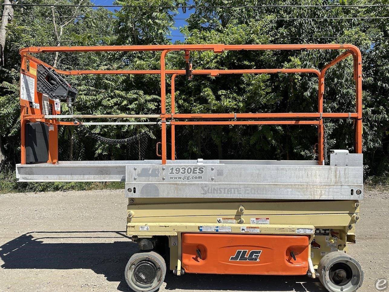 2014 JLG 1930ES Electric Scissor Li...