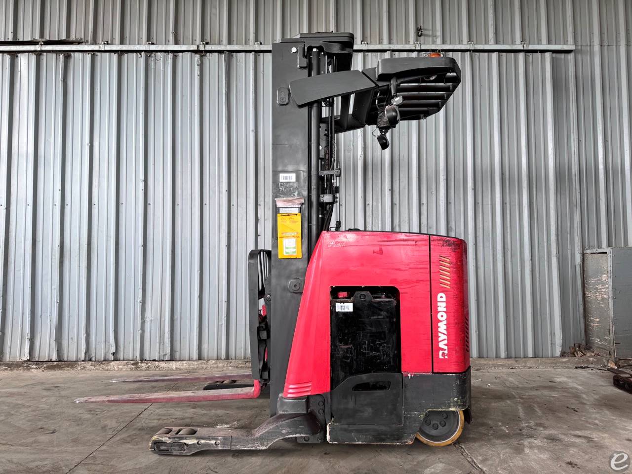 2014 Raymond 750-R45TT Electric Reach Truck - 123Forklift