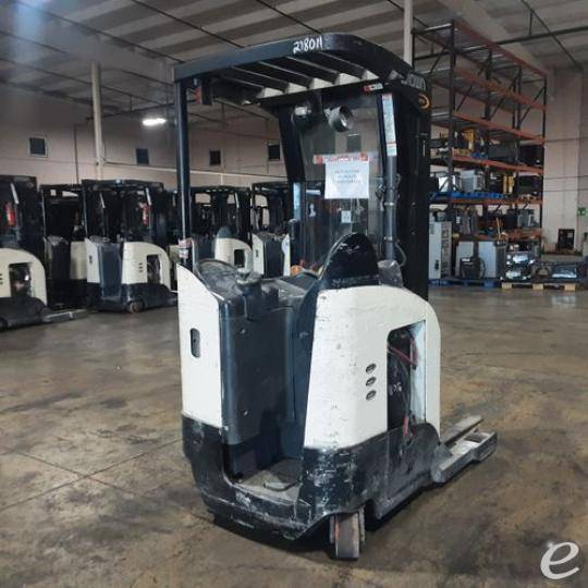 2016 Crown RR5725-45