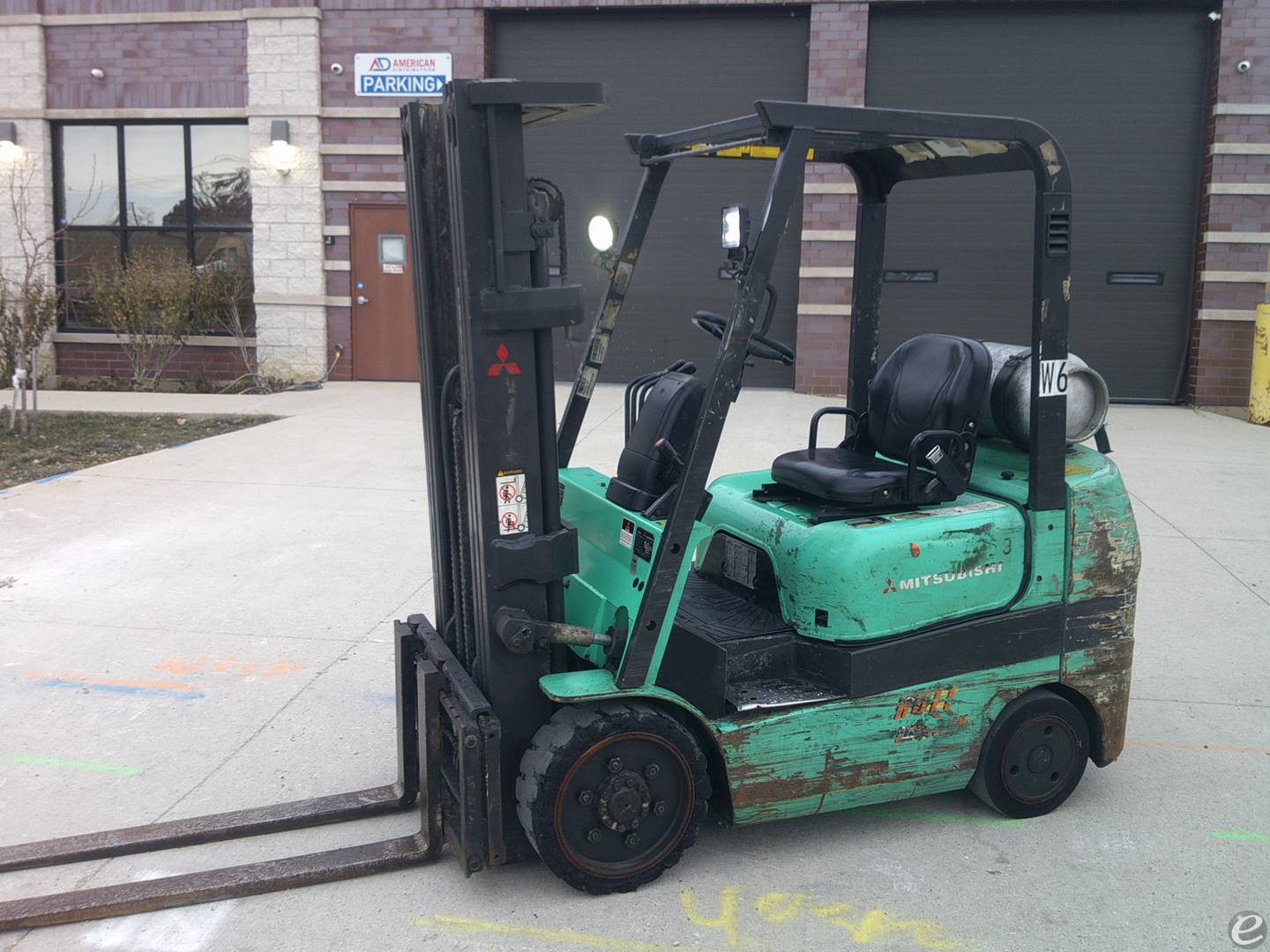 2000 Mitsubishi FGC25K LP Gas Forklift - 123Forklift