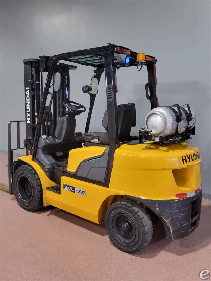 2017 Hyundai 30L-7A LP Gas Forklift - 123Forklift