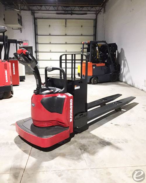 2015 Raymond 8410 Electric Forklift...