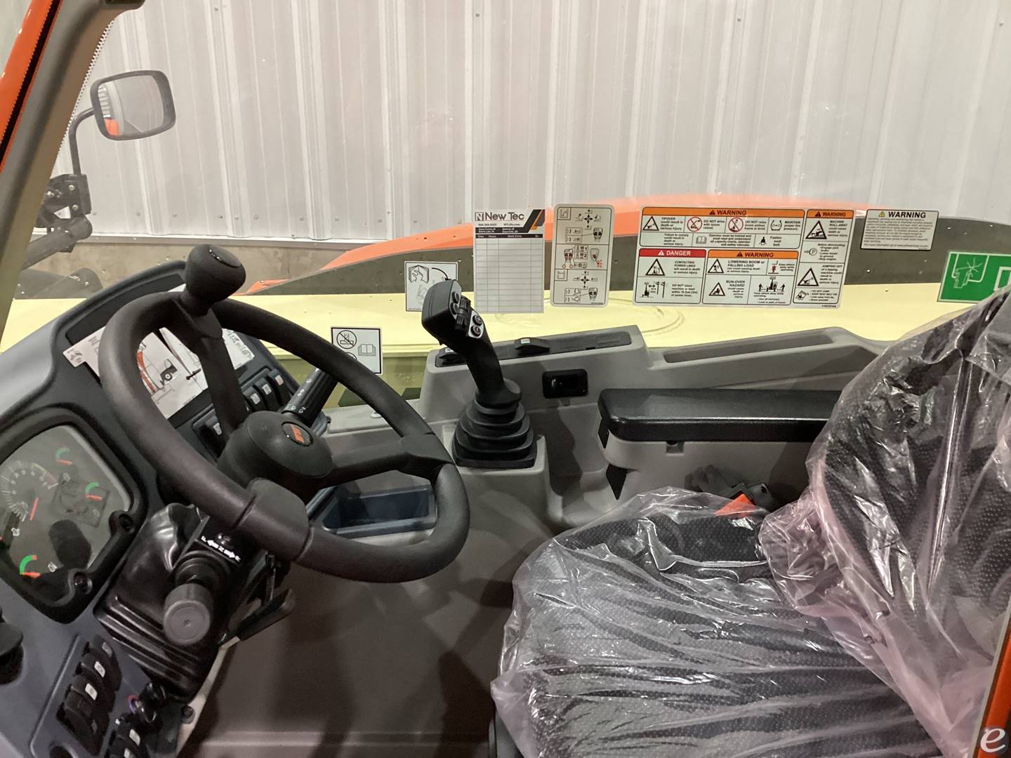 2025 JLG AG925