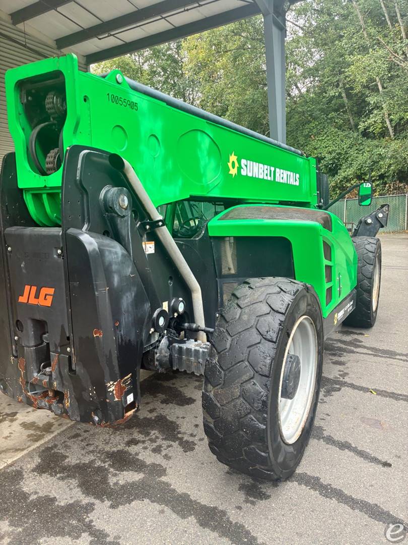 2018 JLG 1255