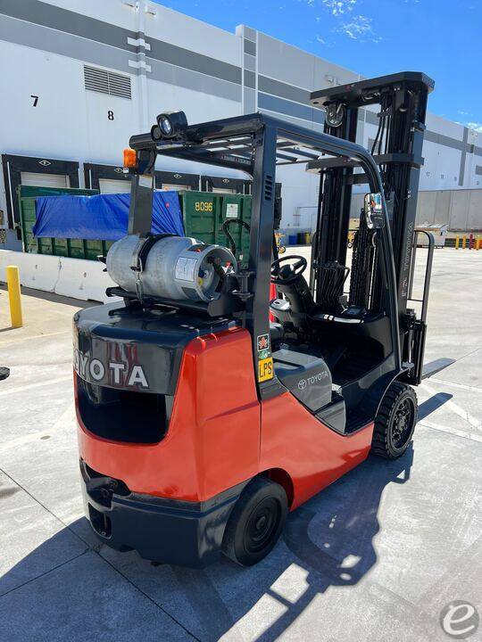 2015 Raymond 752-DR32TT Electric Reach Truck - 123Forklift