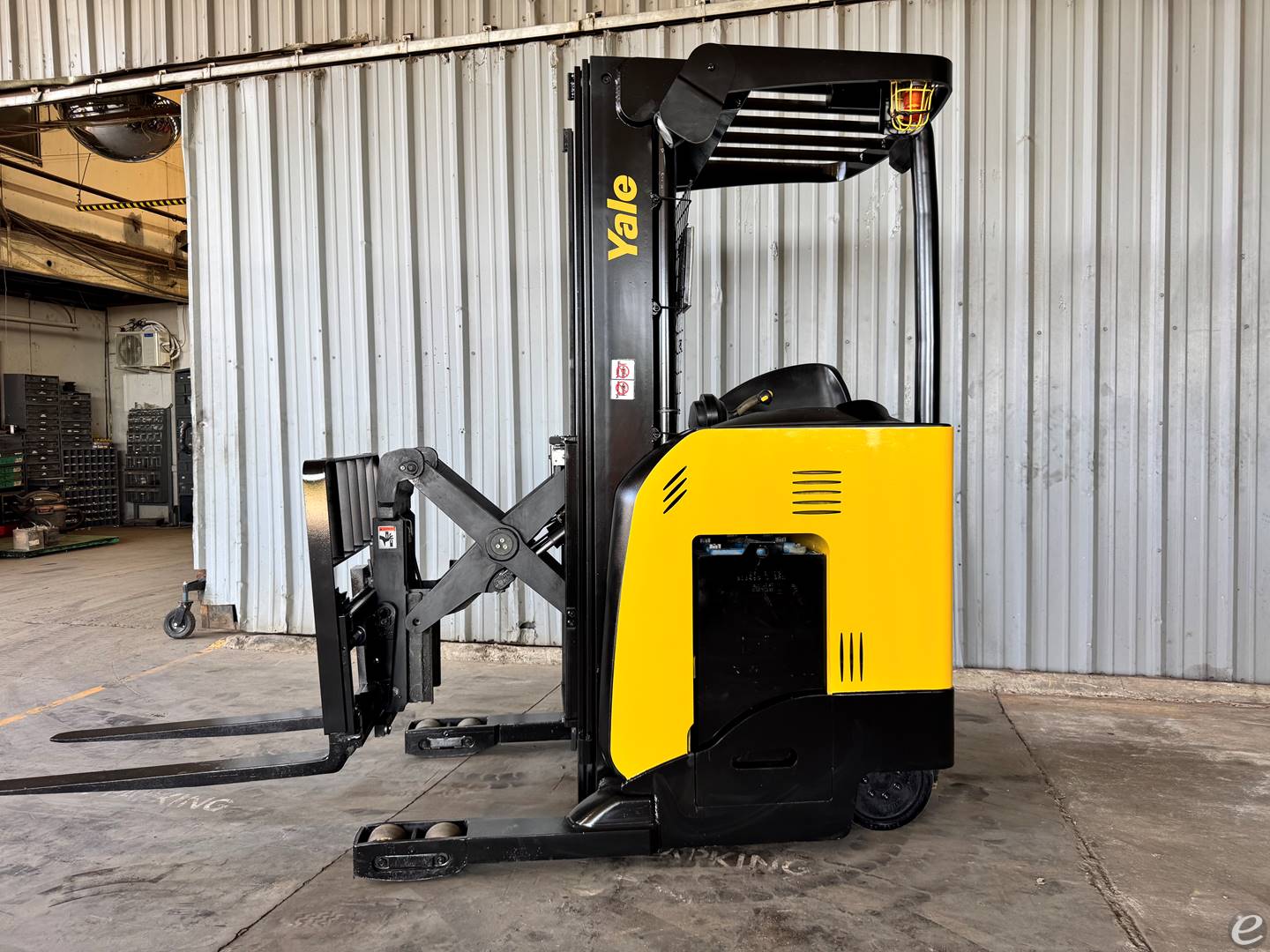 2018 Yale NR045EBNS36TE095