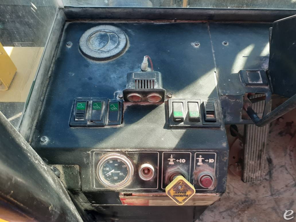 1998 Hyster H360XL-EC4