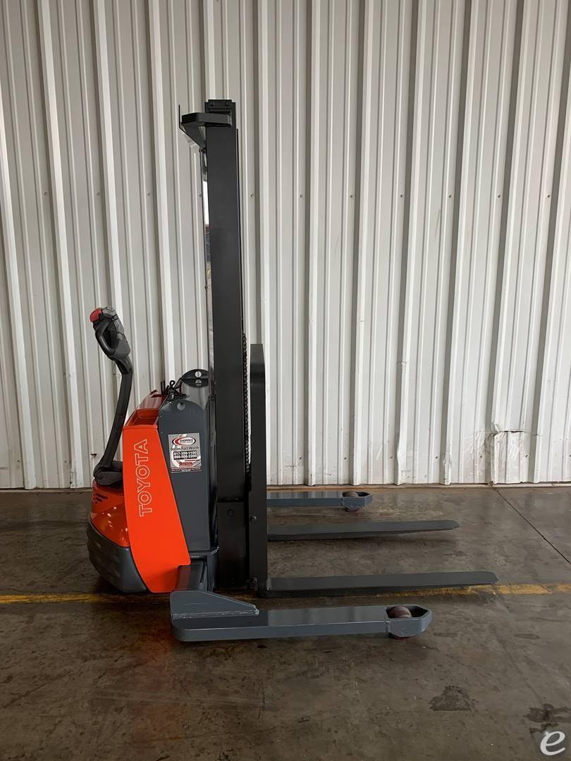 2014 Toyota 7BWS10 Electric Forklift - 123Forklift