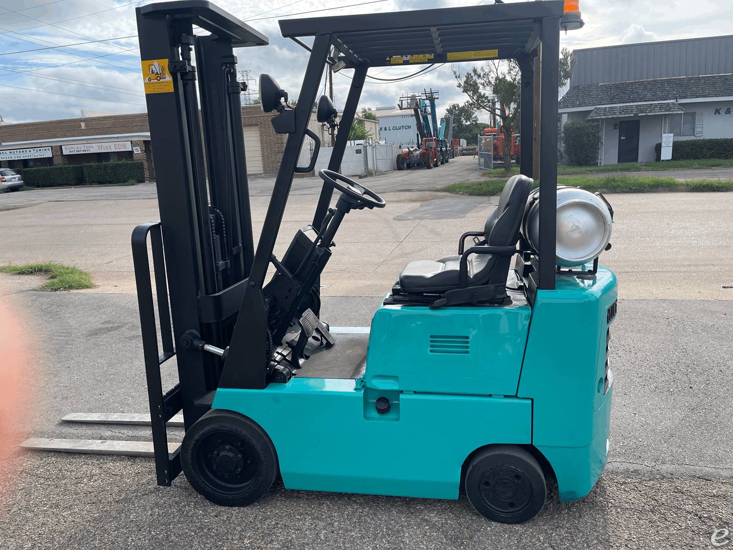  Mitsubishi FGC15 LP Gas Forklift
