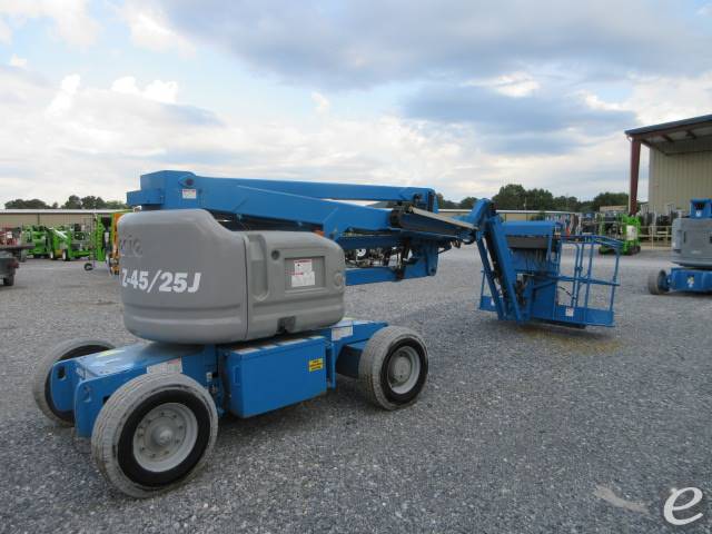 2016 Genie Z-45/25J DC