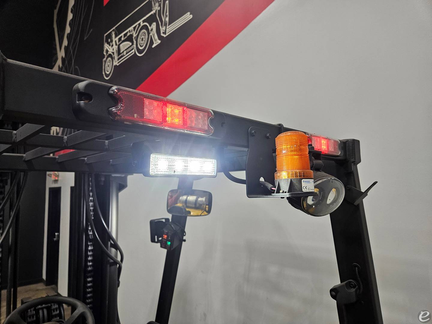 2021 Cat GC70K
