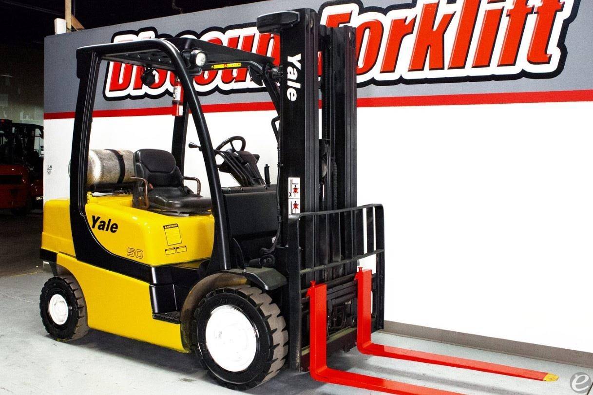 2011 Yale GLP050VXEUSE090 LP Gas Forklift - 123Forklift
