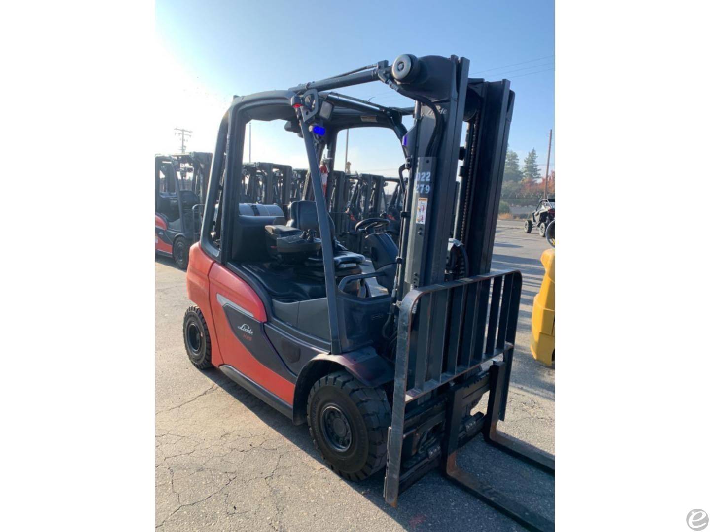 2022 Linde H25T