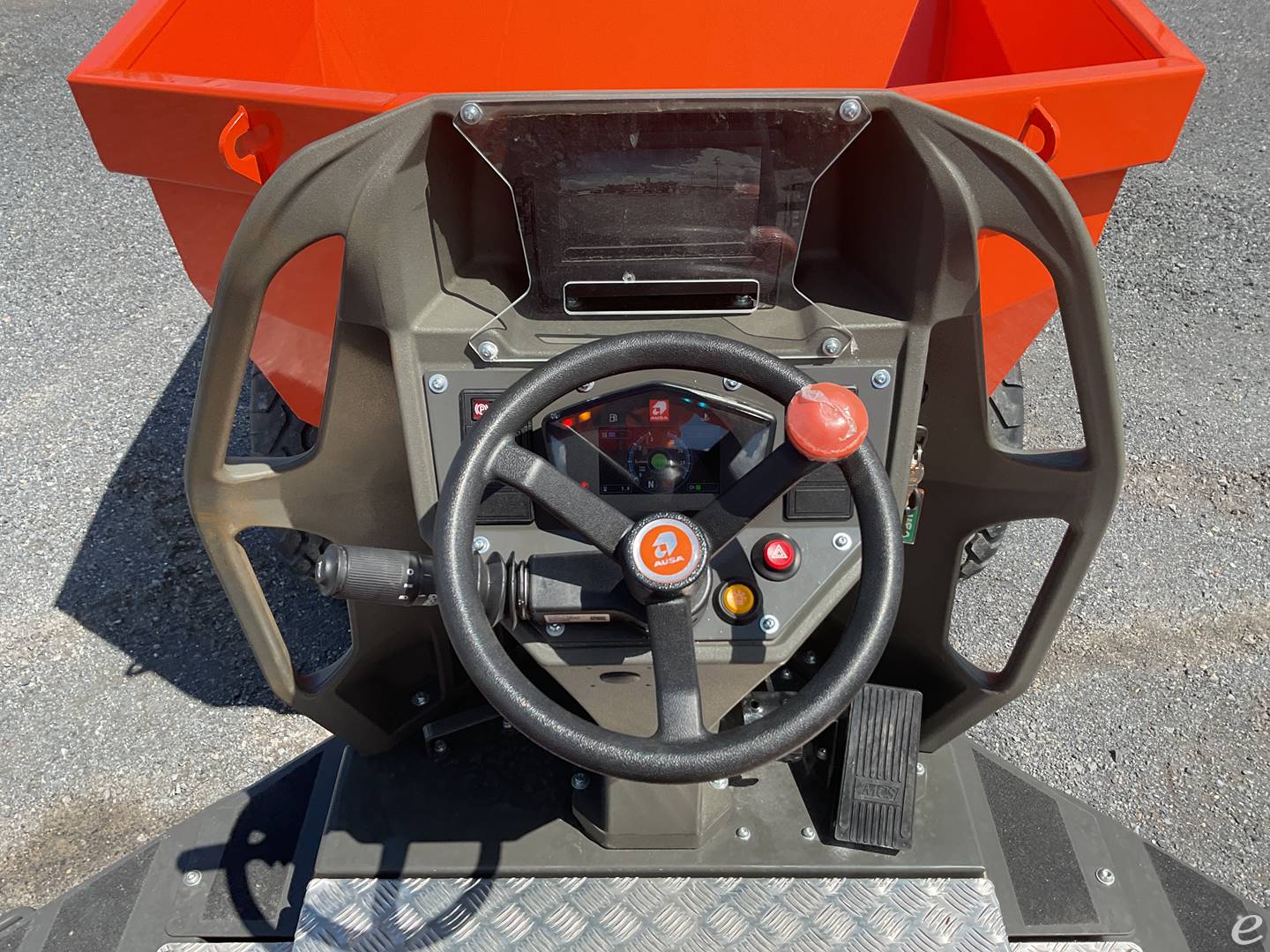 2026 JLG D601AHG