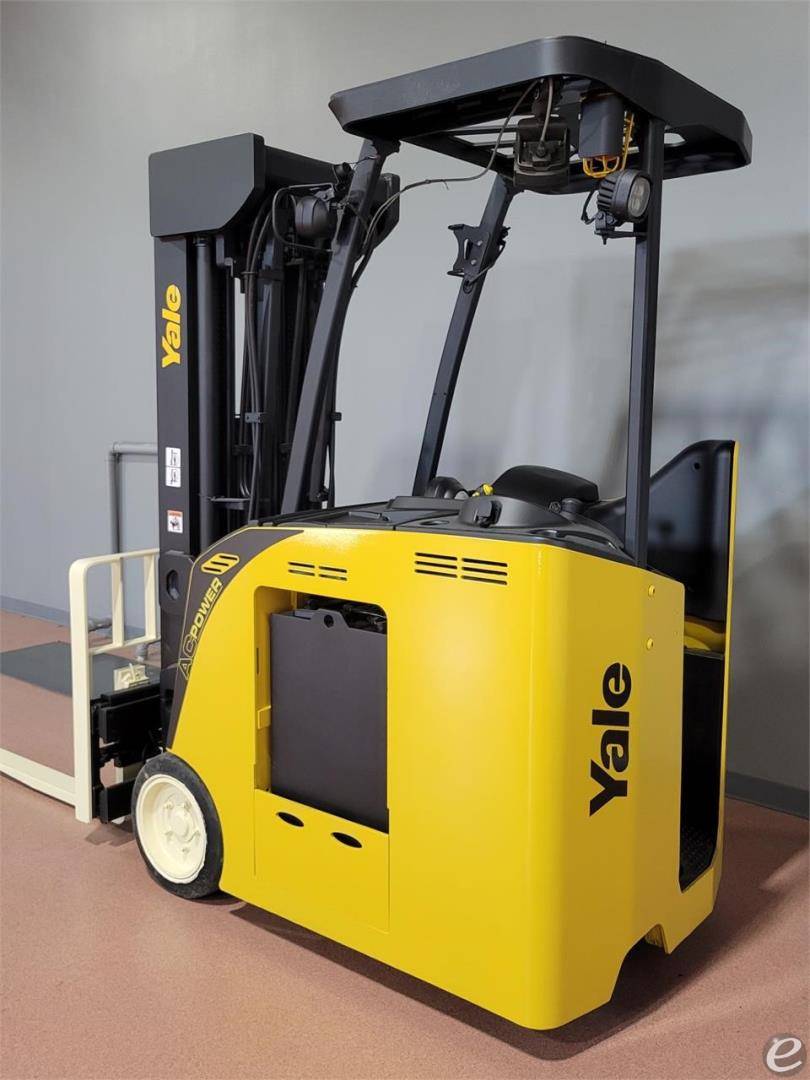 2017 Yale ESC035AC Electric Forklift - 123Forklift