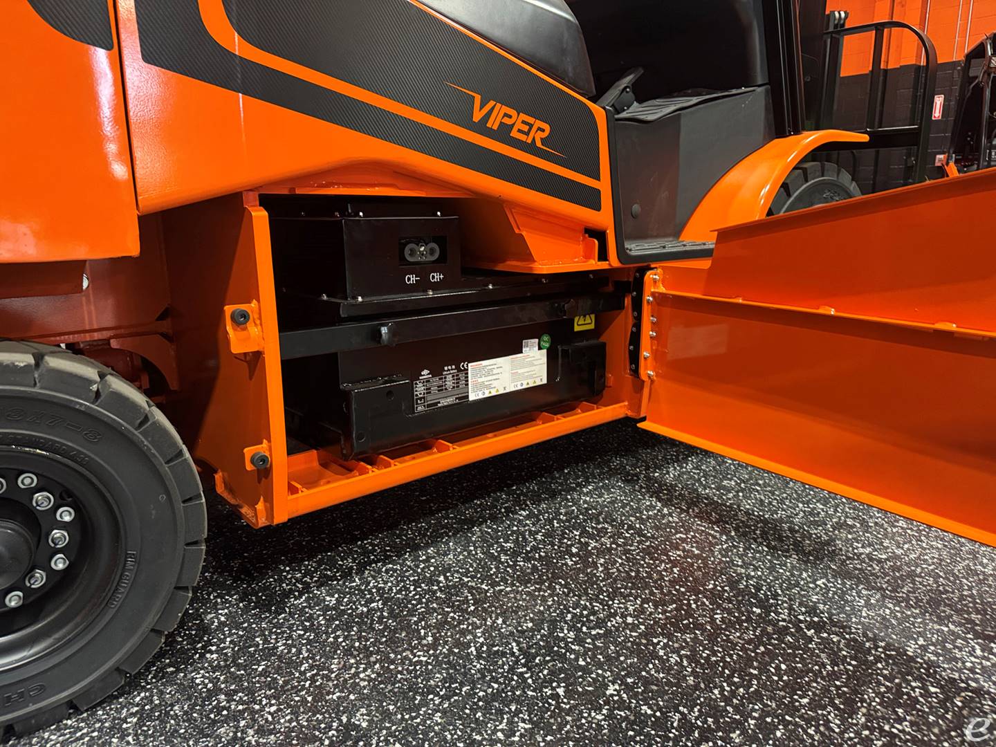 2026 Viper Lift Trucks FB35V