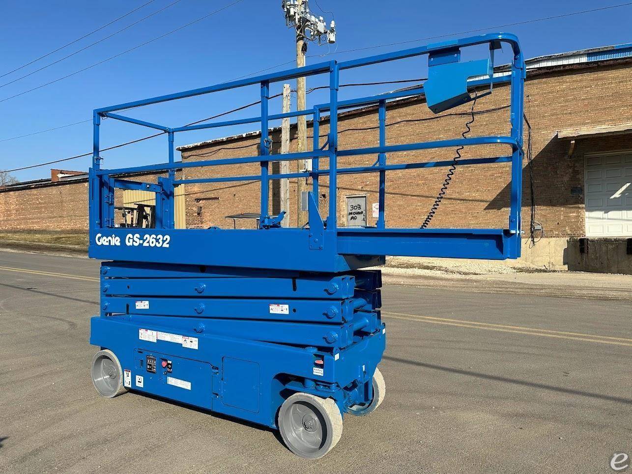 2014 Genie GS2632 Electric Scissor Lift - 123Forklift