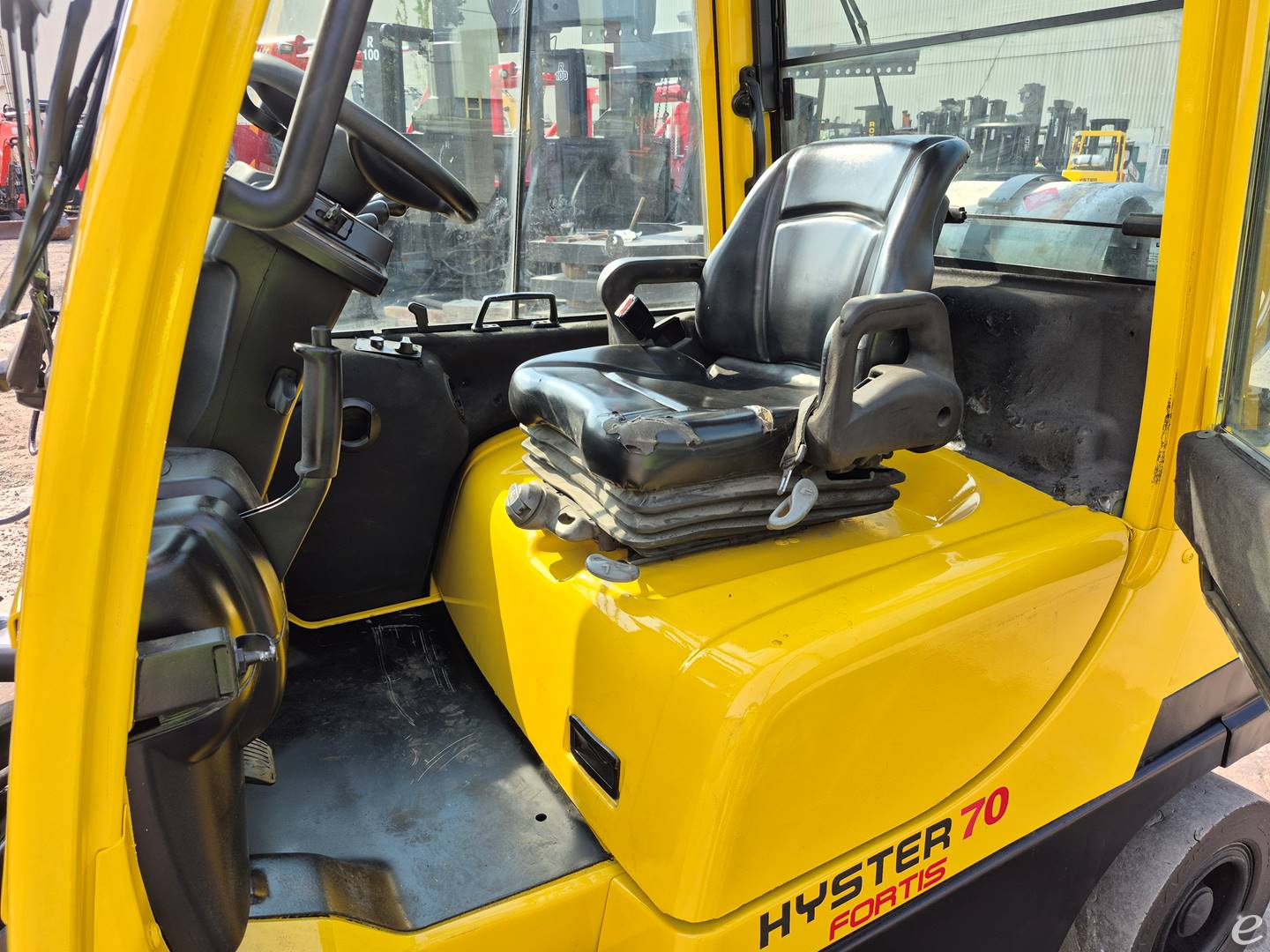 2017 Hyster H70FT