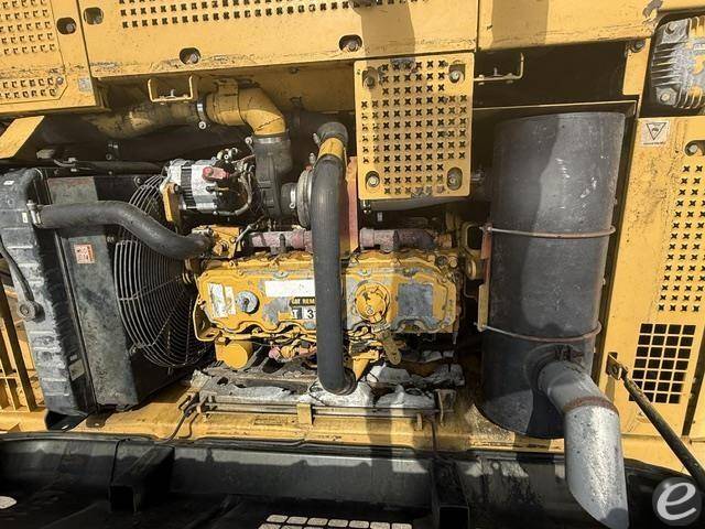 2004 Cat 325CL