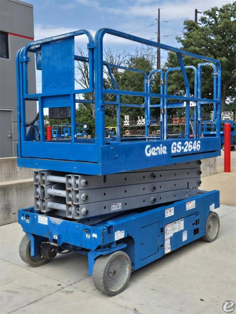 2011 Genie GS2646 Electric Scissor Lift - 123Forklift