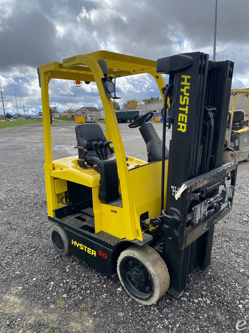 2017 Hyster E50XN