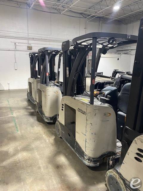 2017 Crown RC5545-40 Electric Forklift - 123Forklift