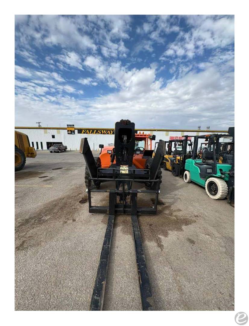 2014 JLG G10-55A