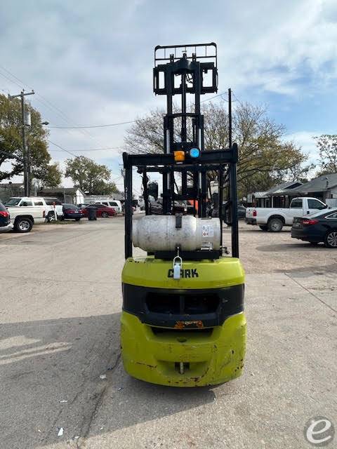 2021 Clark S25CL