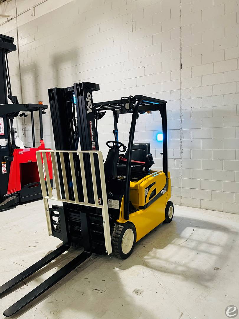 2014 Yale ERP040VFN36TE084