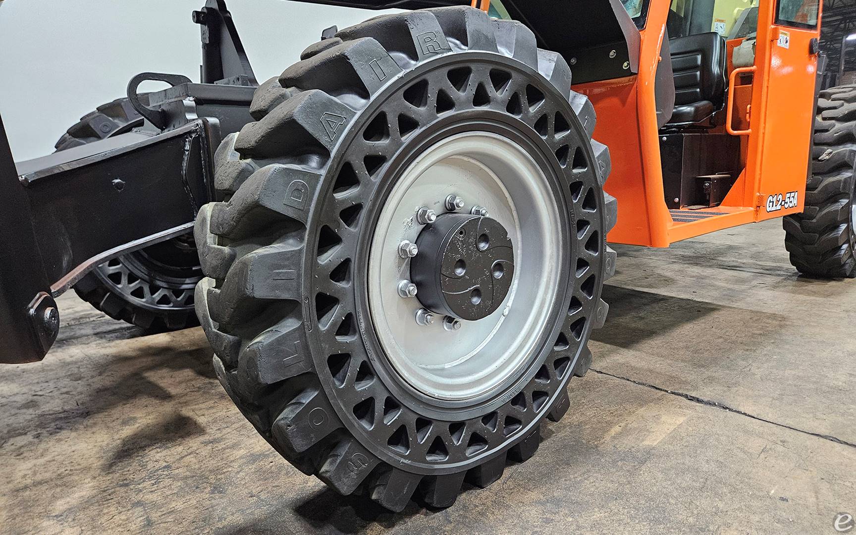 2014 JLG G12-55A