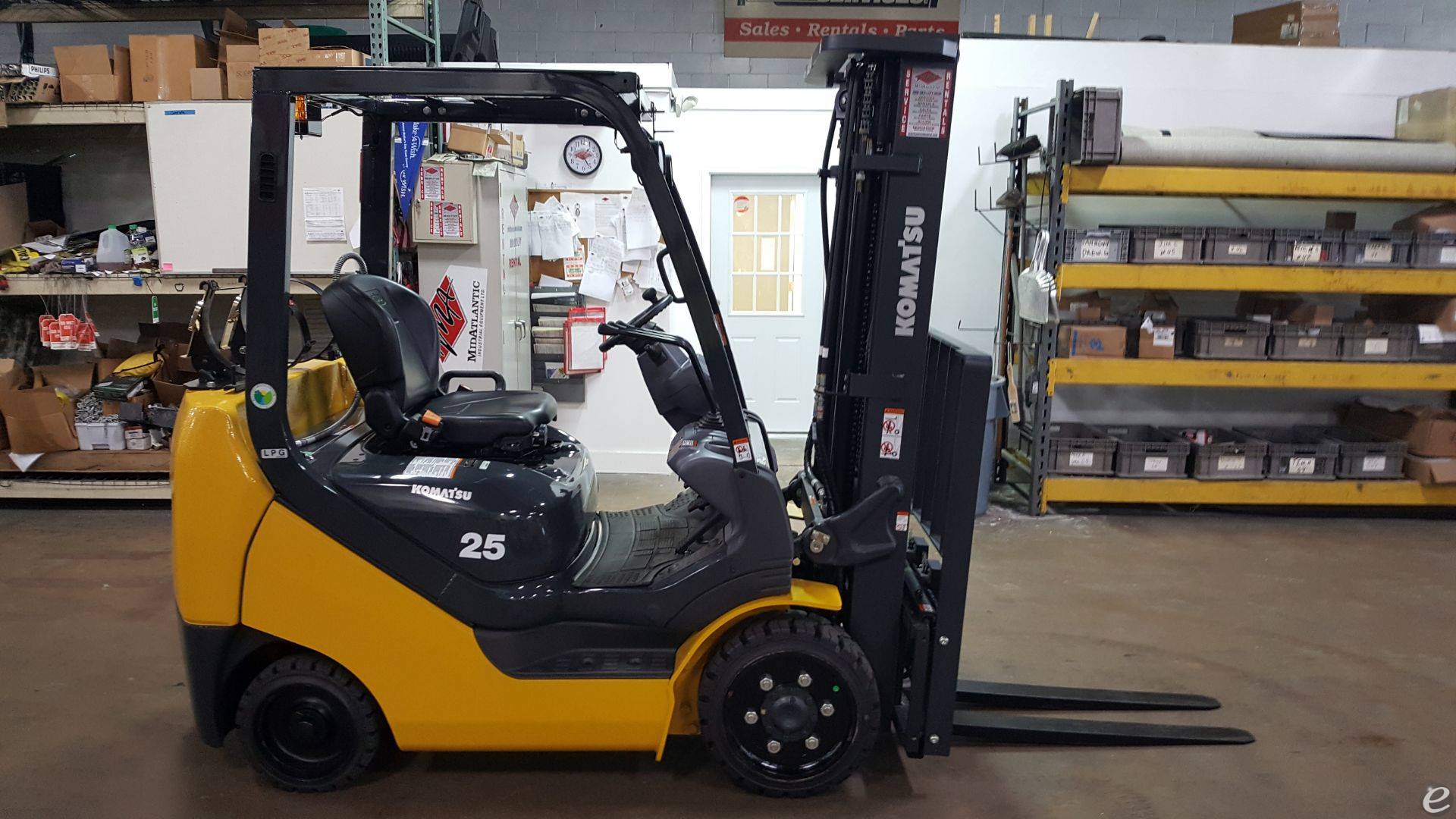 2018 Komatsu FG25ST-16 LP Gas Forkl...