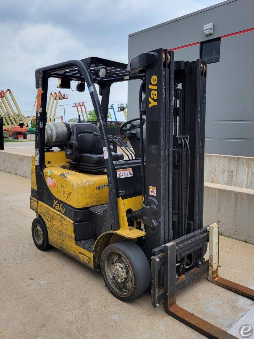 2015 Yale GLC050VX LP Gas Forklift - 123Forklift