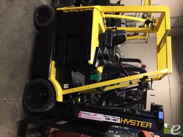 2001 Hyster E60XM2-33 Electric Forklift - 123Forklift